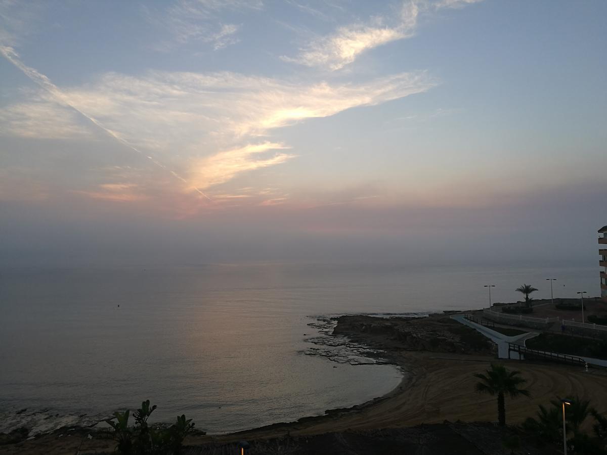 Apartamento Una ventana al mar Torrevieja Exterior foto