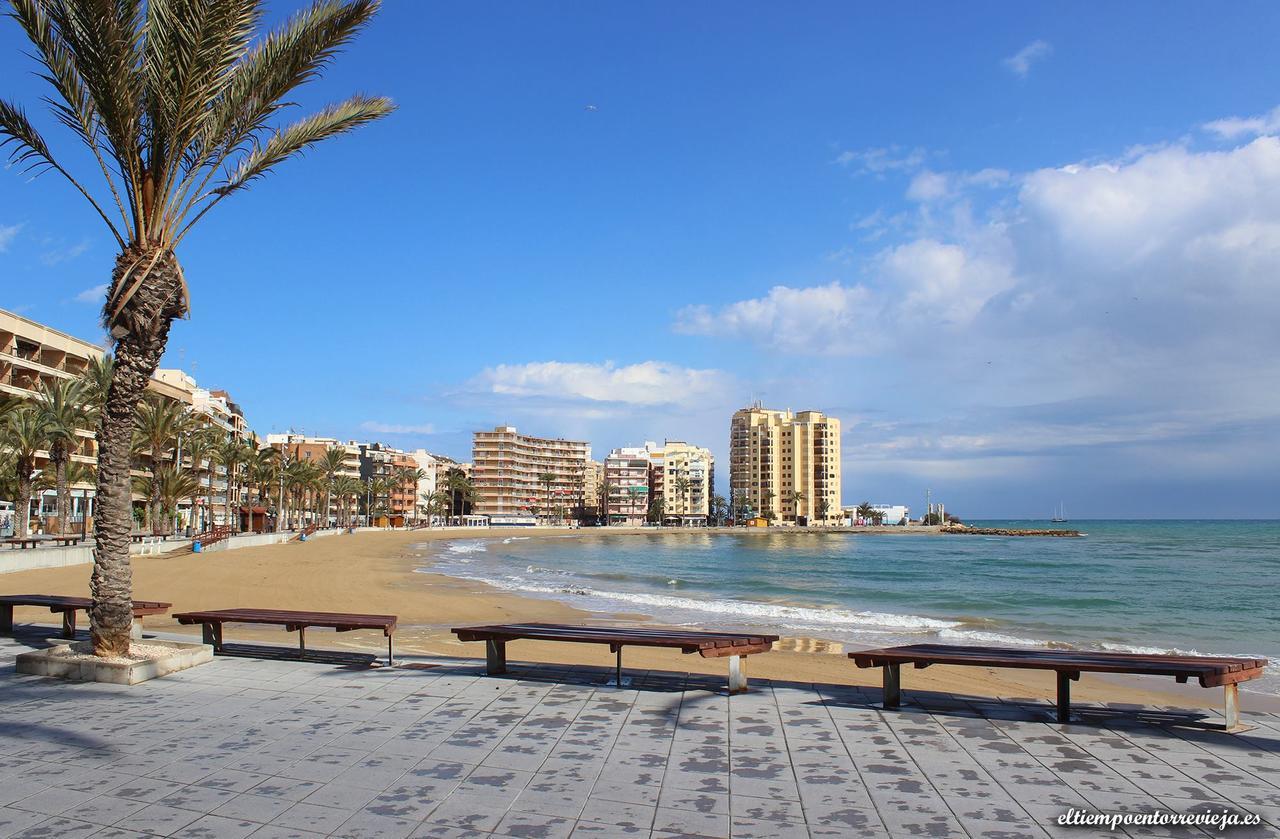 Apartamento Una ventana al mar Torrevieja Exterior foto