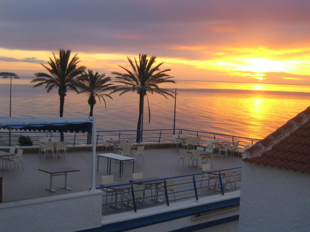 Apartamento Una ventana al mar Torrevieja Exterior foto